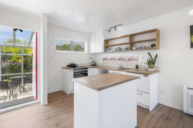 16B Beauchamp Street_2