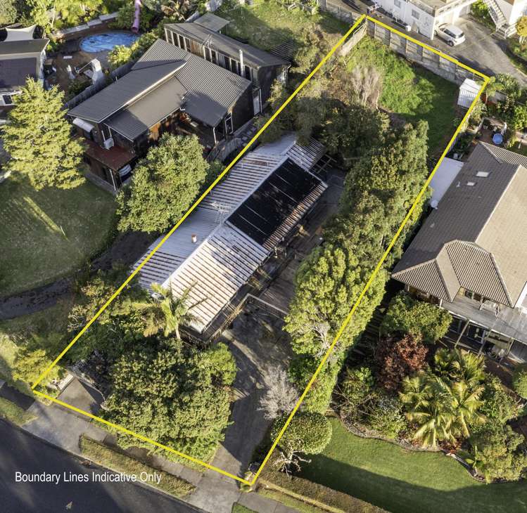 14 Charles Dickens Drive Mellons Bay_22