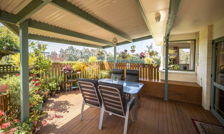 53 Maudes Road Deborah_2