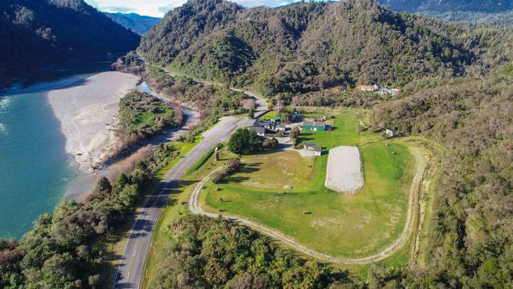 1205 Lower Buller Gorge Westport_23