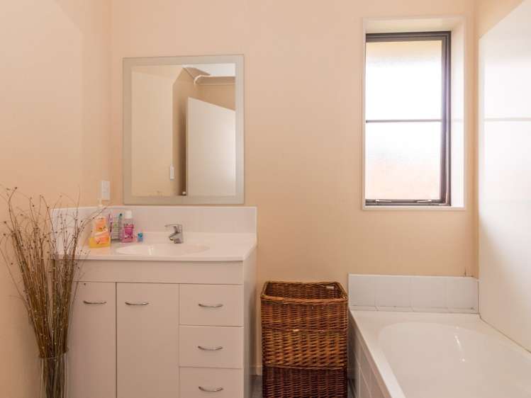 28 Geneva Terrace Kelvin Grove_9