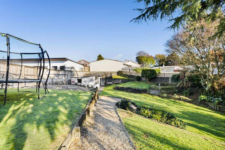 10 Mahoe Street Inglewood_17