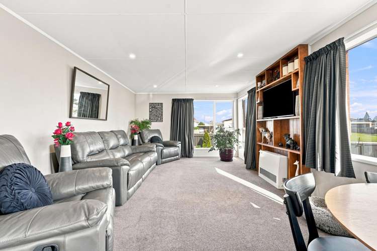 23 Gibbons Crescent Castlecliff_8