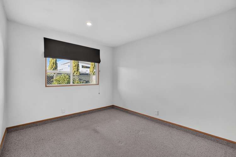 1/17 Cordyline Place Waimairi Beach_11