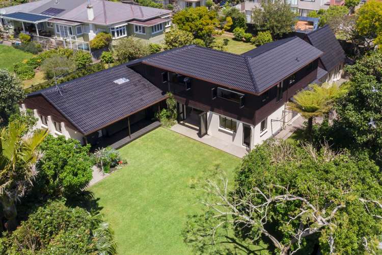 8a The Drive Epsom_10