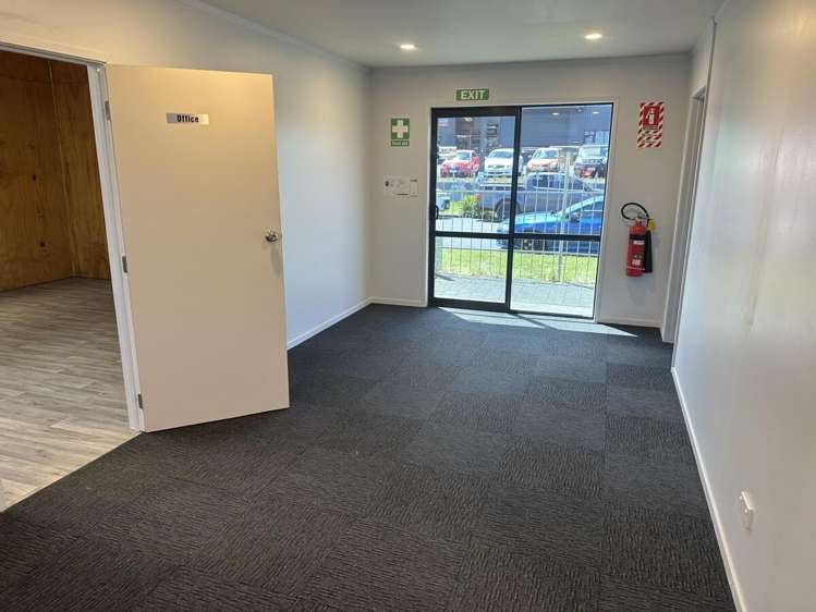 1 Dean Place Waiwhakaiho_4