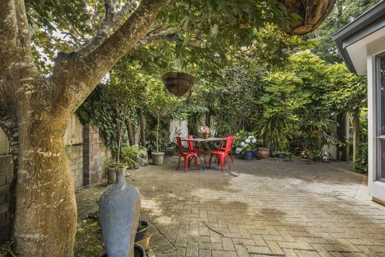 8 Bushlands Place Opaheke_2