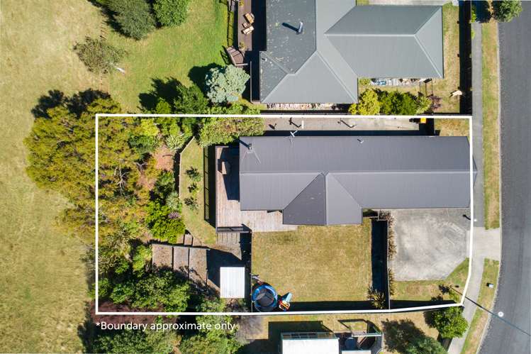 115 Fraser Drive Feilding_13