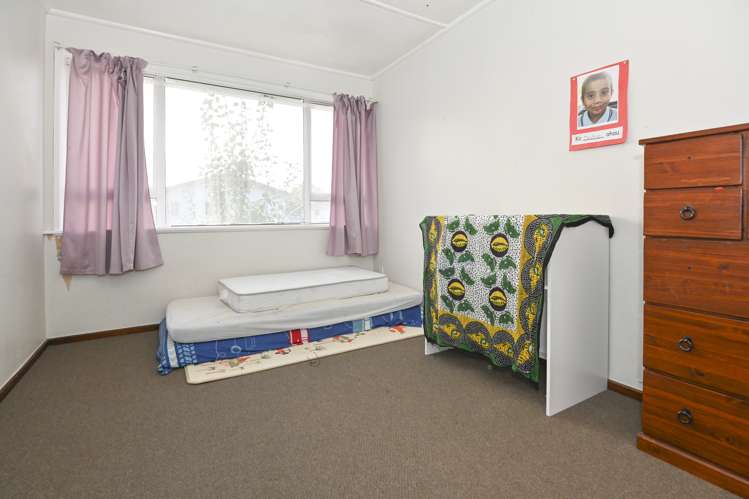 1033 Hood Street Mayfair_7