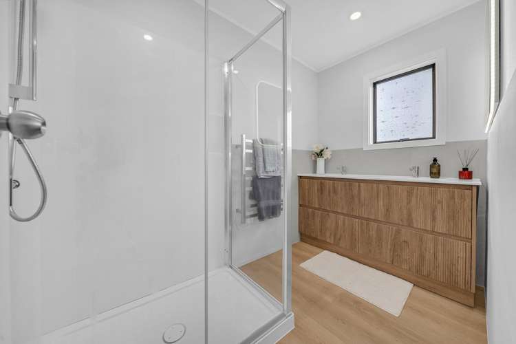 12 Sonnenberg Way Titirangi_17