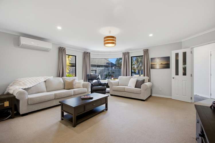3 Nicole Place_1