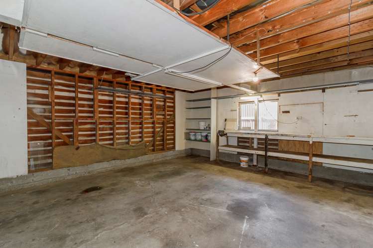 88 Harold Holt Avenue Onekawa_13