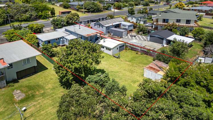 433 Thames Coast Road Te Puru_15