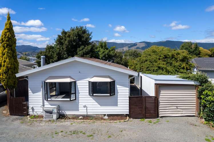 1/42A Songer Street Stoke_17