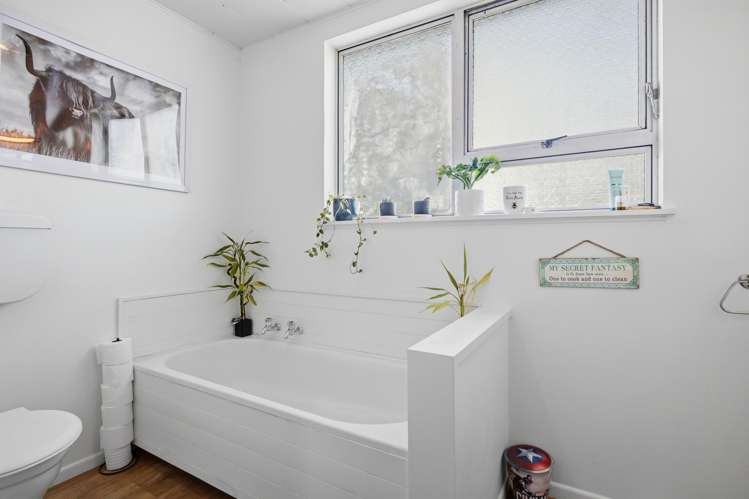1A Inwoods Road Parklands_14
