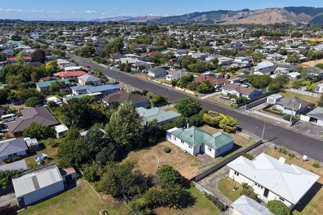 21 George Street Levin_1