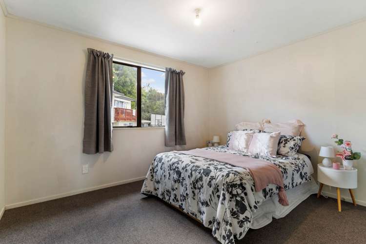 179 Solar Road Glen Eden_10