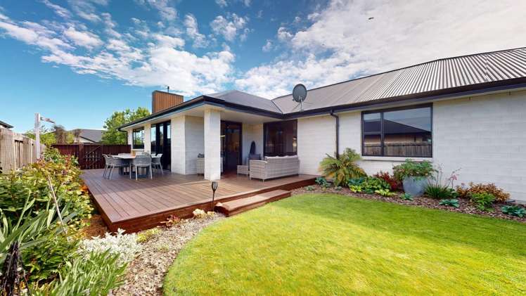 4 Avalon Grove Netherby_23