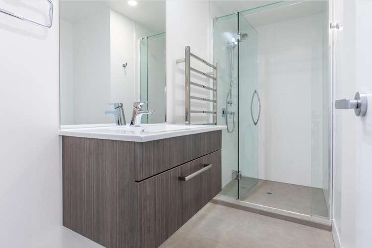 1111/147 Nelson Street Auckland Central_6