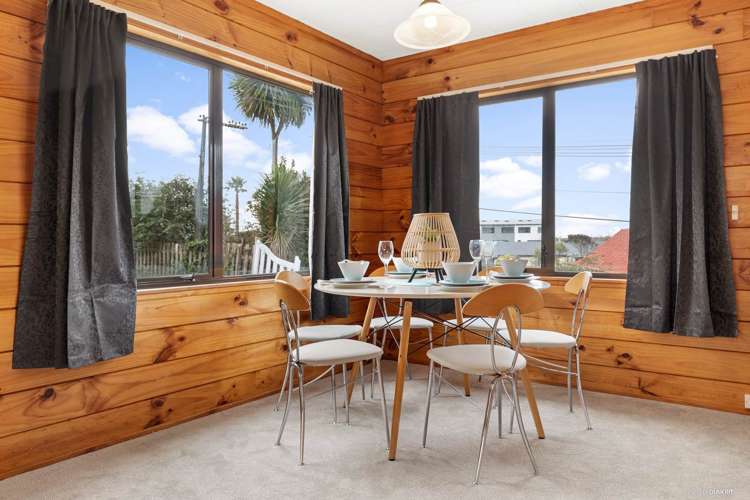 2/962 East Coast Road Northcross_6