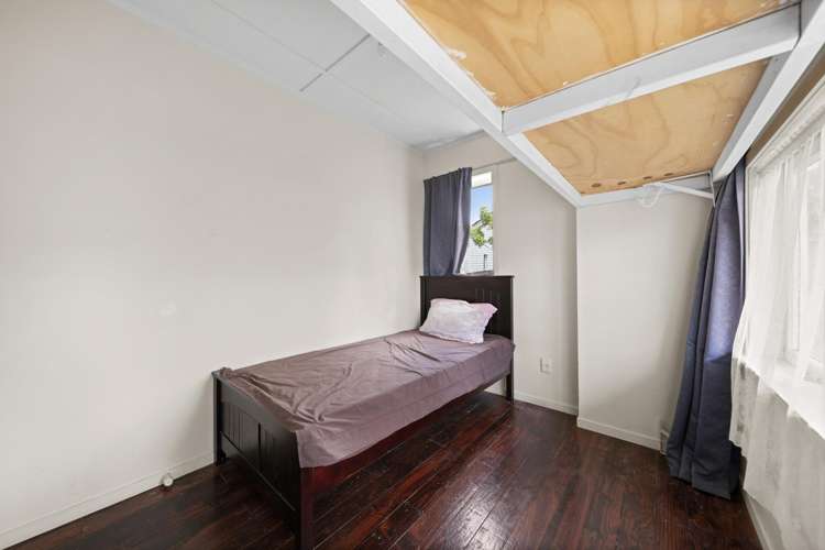 942 East Coast Road Northcross_10