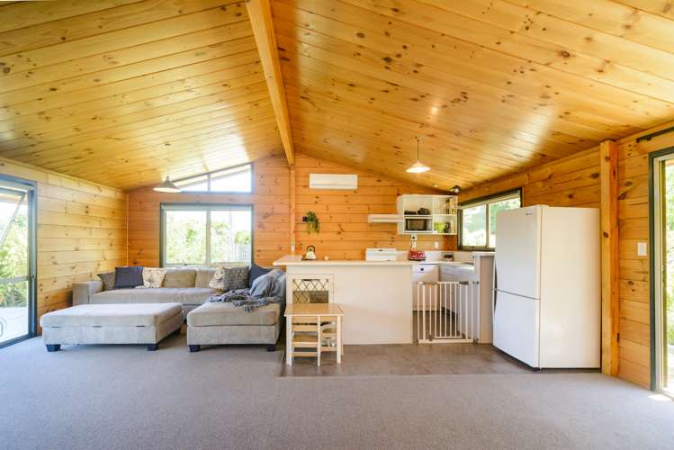 94 Derby Street Feilding_10