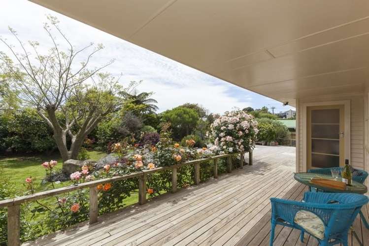 47 Menin Road Raumati South_23