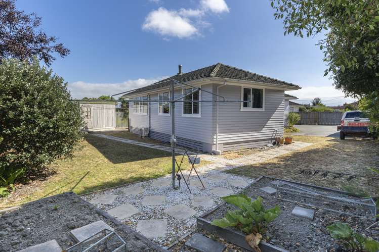 282 Seaview Road Stoke_13