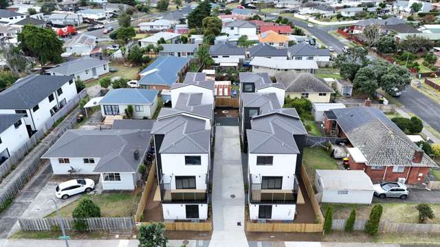 Executive Dream Home – TICKS All the Boxes!