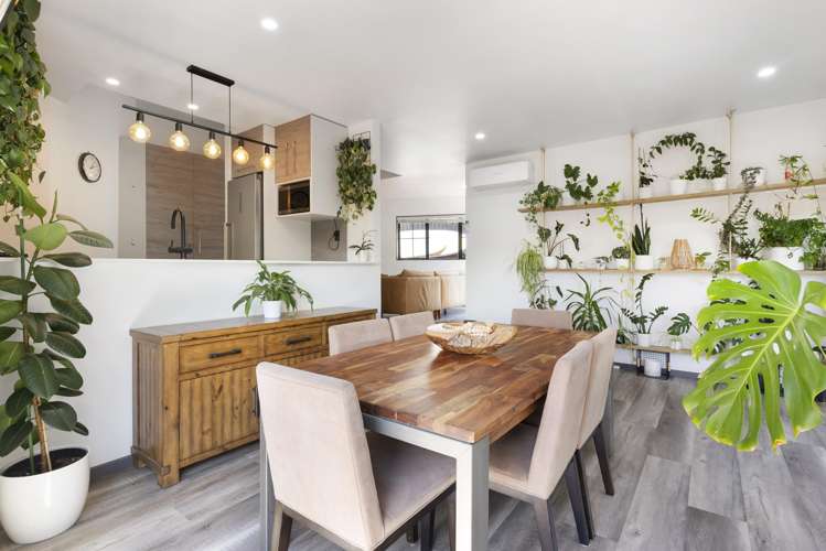 8/19 Langana Avenue Browns Bay_6