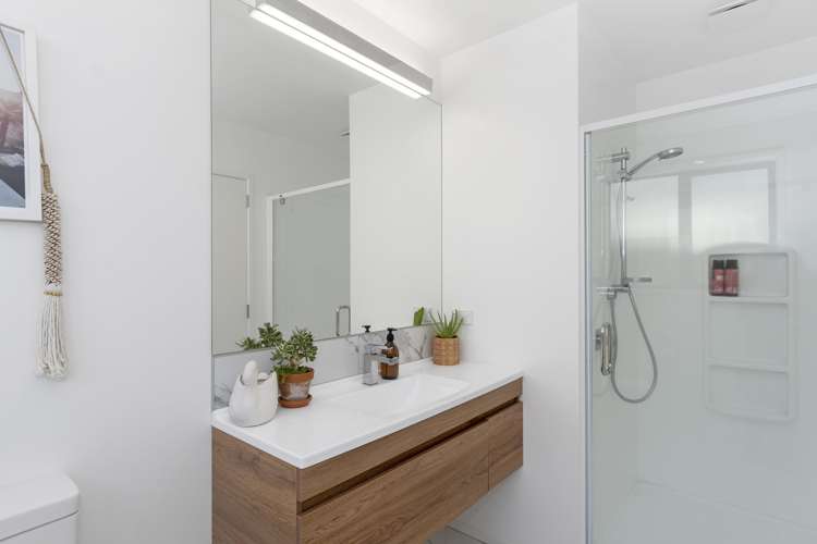 30 Awatira Drive Papamoa_12