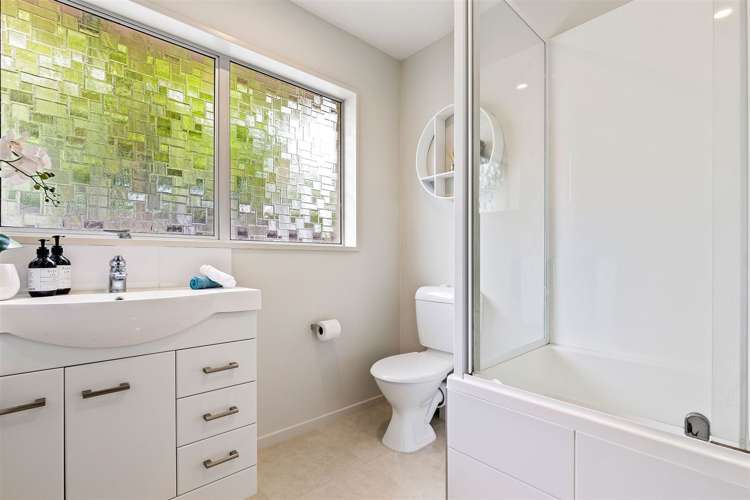 12 Lodge Place Ilam_11