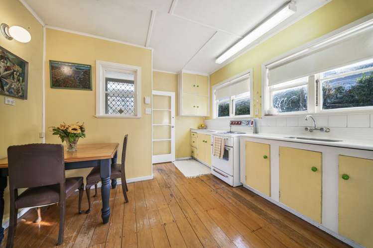 48A Athens Road_5