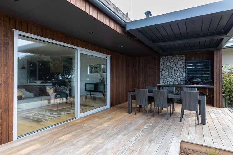 16b Hine Street New Plymouth Central_12