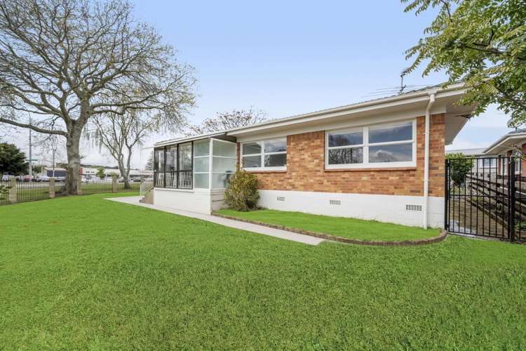 1 Selwyn Road Manurewa_1