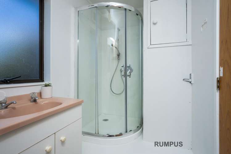 2/17 Greenvalley Rise Glenfield_15