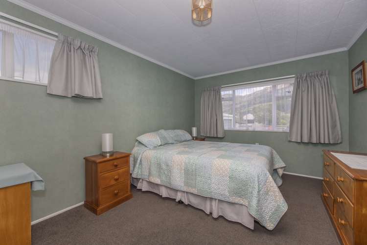 42 Bodkin Street Lake Hawea_17
