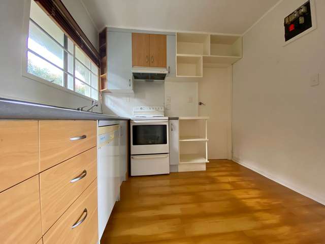 9/8 Shackleton Road Mount Eden_1