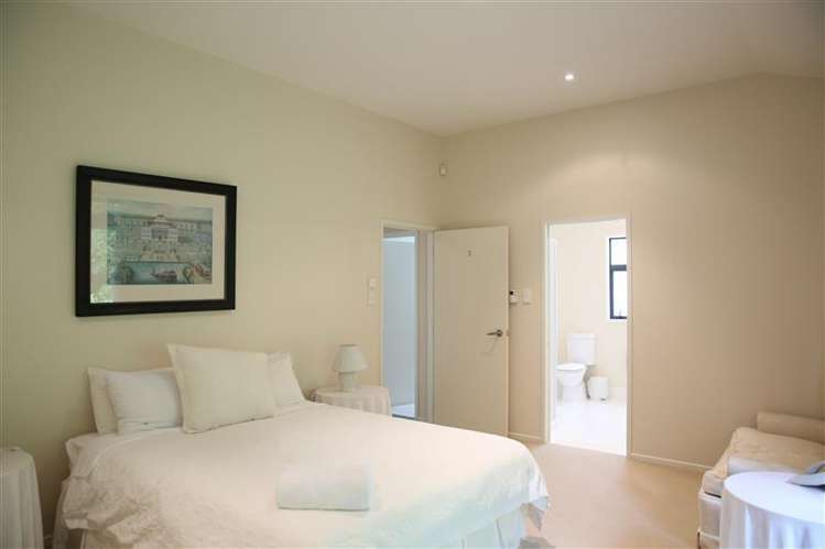 740 North Road Clevedon_8