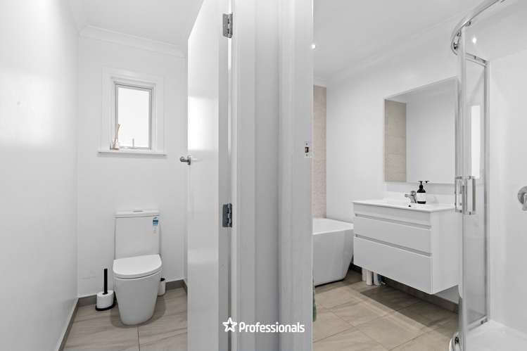 42 Mountbatten Grove Clouston Park_15