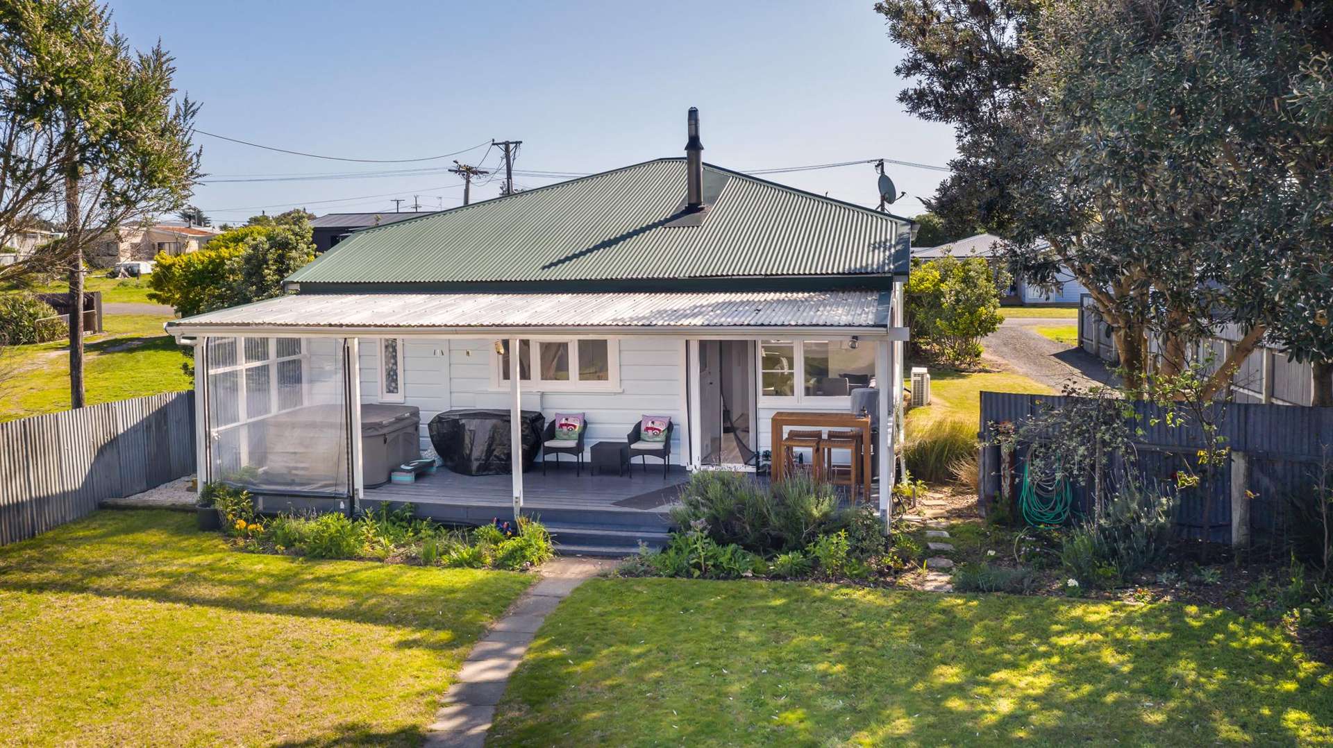 13 Barling Street Himatangi Beach_0