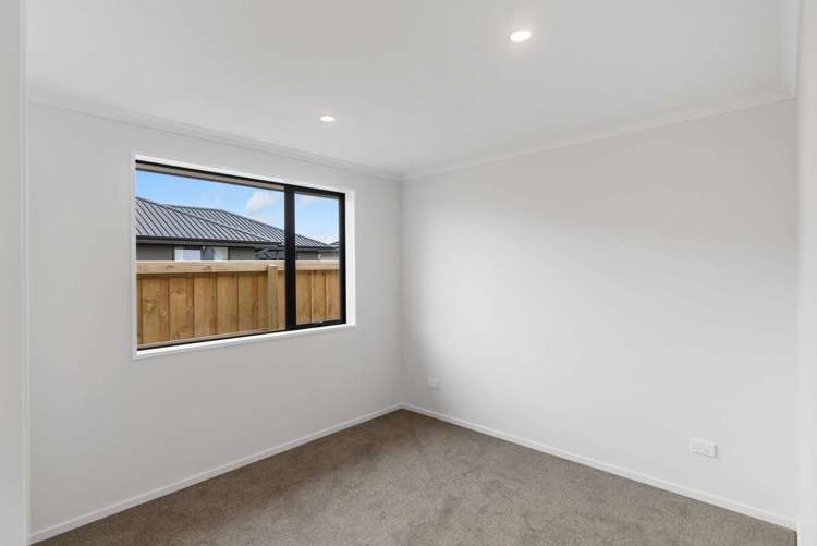 25 Henshaw Street Woodend_14
