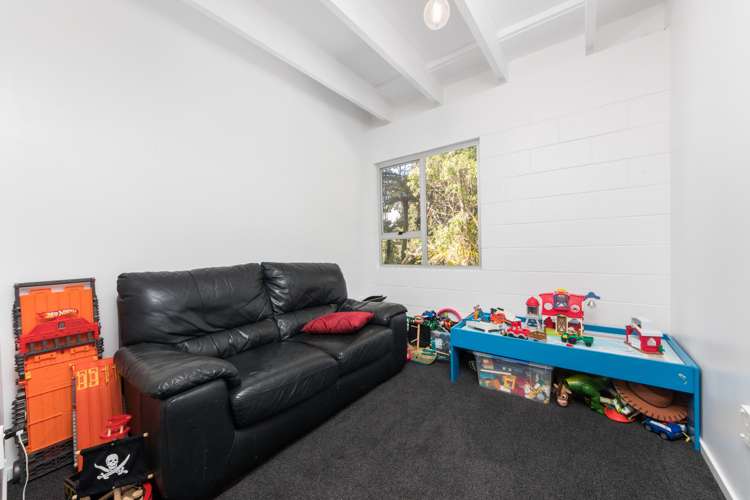 103 Gregory Road Waitakere_17