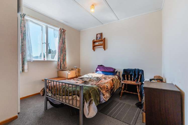 2 Te Mitiotu Grove Turangi_9