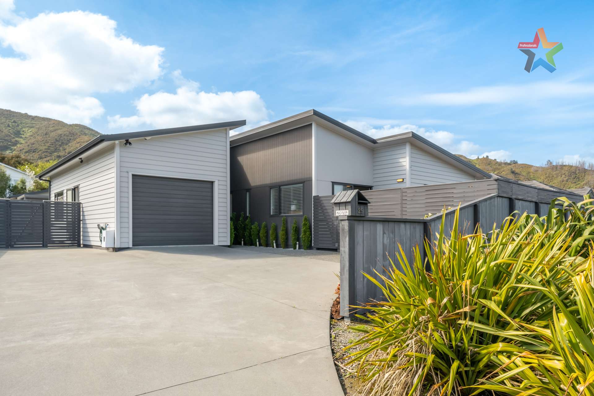 25 Fraser Colman Grove Wainuiomata_0