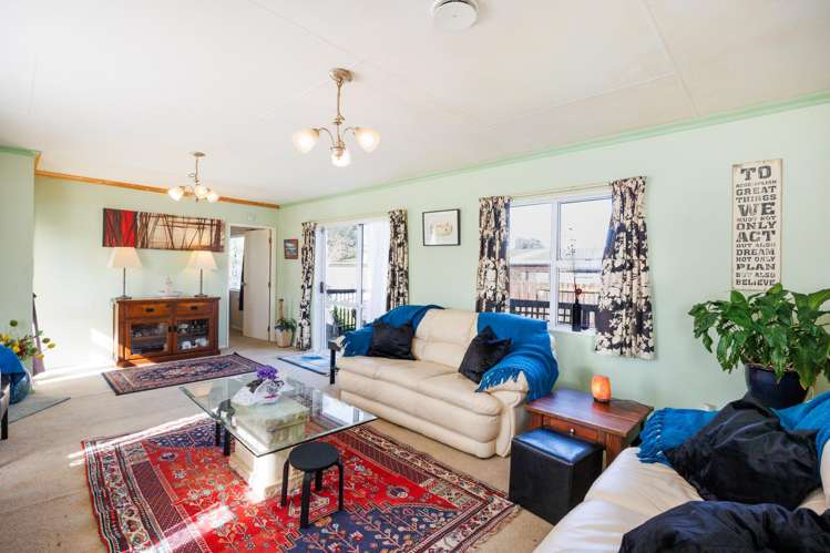 28 Benmore Avenue Cloverlea_2