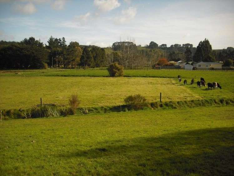 60 High Street Eketahuna_19