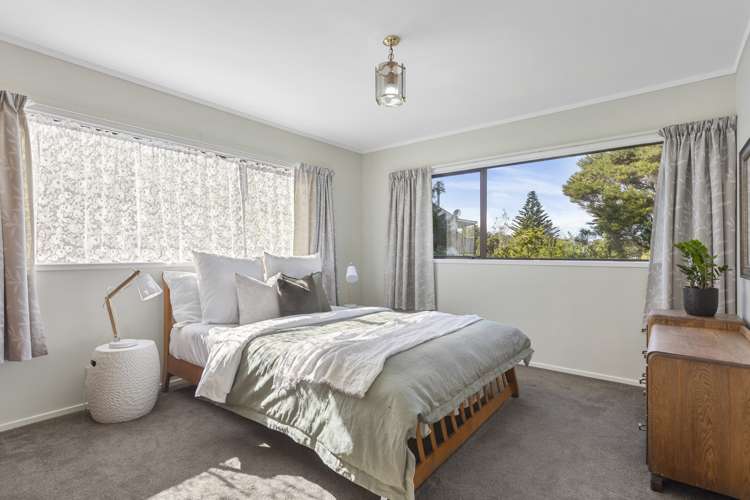 30 Mayall Avenue Beach Haven_12