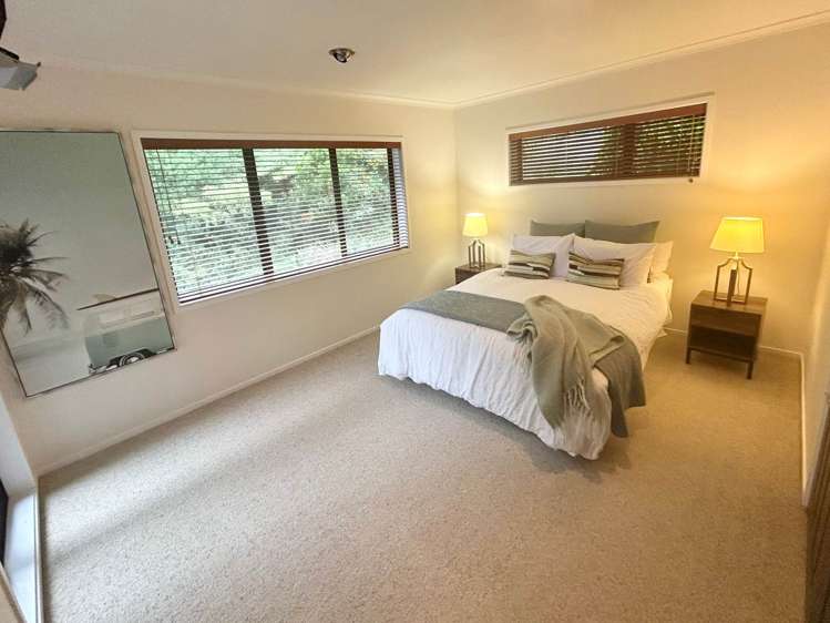 65 Roberts Road Matakatia Bay_11