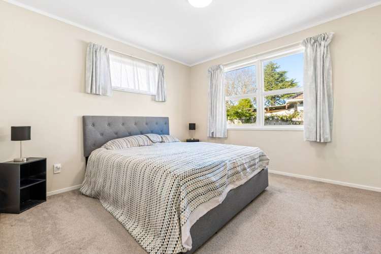 44 & 44A Kelvin Road Papakura_9